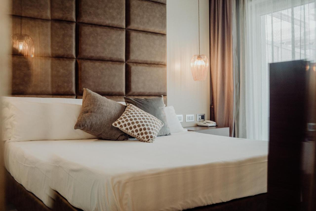 Hotel Niagara كاتانزارو المظهر الخارجي الصورة