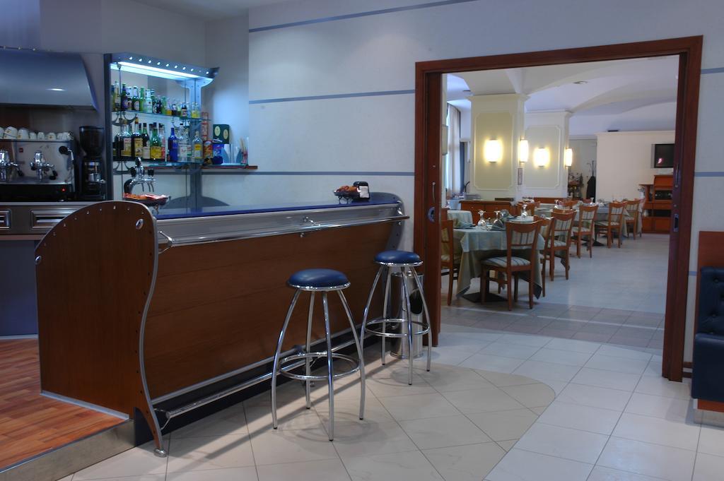 Hotel Niagara كاتانزارو المظهر الخارجي الصورة
