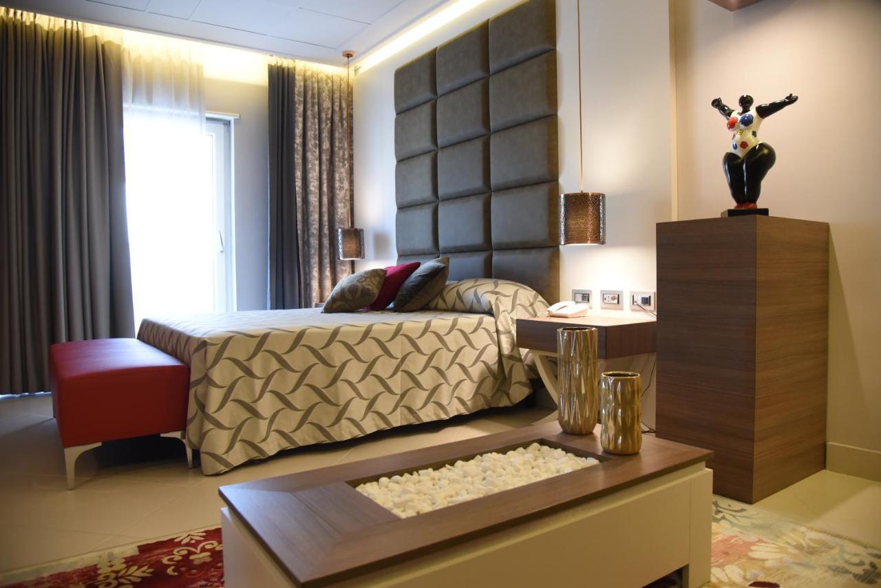 Hotel Niagara كاتانزارو المظهر الخارجي الصورة