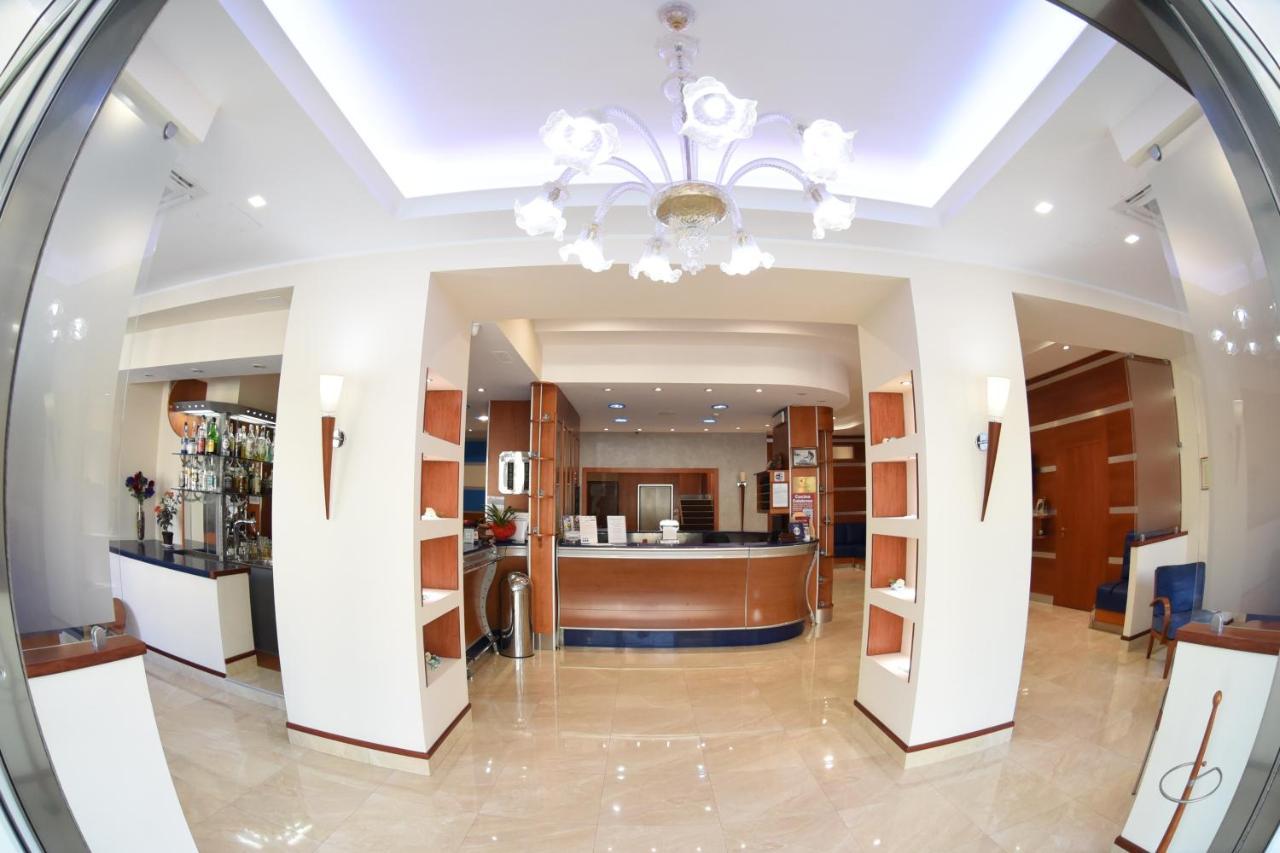 Hotel Niagara كاتانزارو المظهر الخارجي الصورة