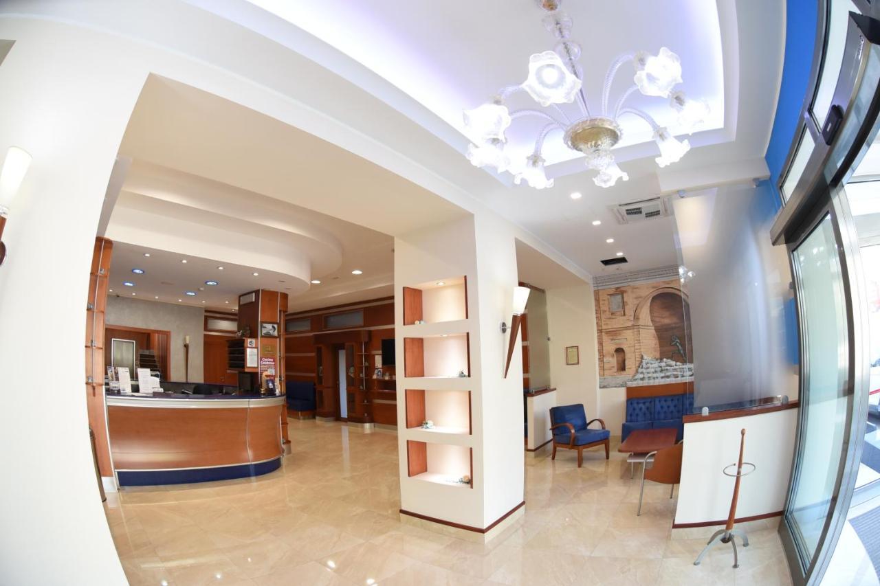 Hotel Niagara كاتانزارو المظهر الخارجي الصورة
